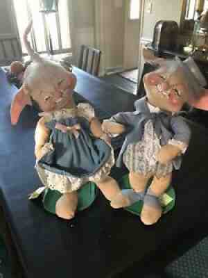 Vintage Annalee Easter Pair Figures ~. Dated 1962-82