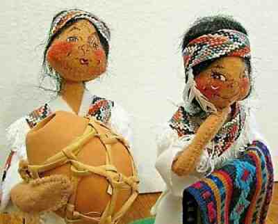 Annalee 10" 1998 White Eagle & Desert Bloom Indian doll SALE ROOM SAMPLE *RARE*