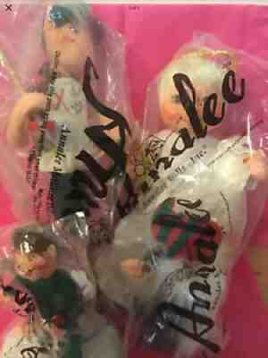 Annalee 14" Artist Elf 13â? Angel Wings 9â? Saxophone Elf 8â? Naughty Angel Lot