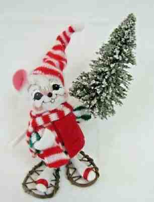 Annalee Christmas Mouse SNOWSHOES GETTING THE TREE 8" New Grin & Tooth
