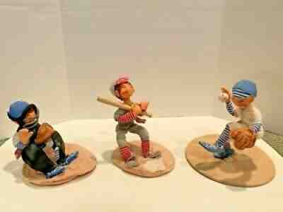 Three Annalee Dolls Baseball Players 1993 - 7" pitcher catcher and batter