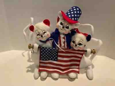 Annalee Fourth 4th of July â??Patriotic Bunch of Mice American Flag 11" Trio 2004