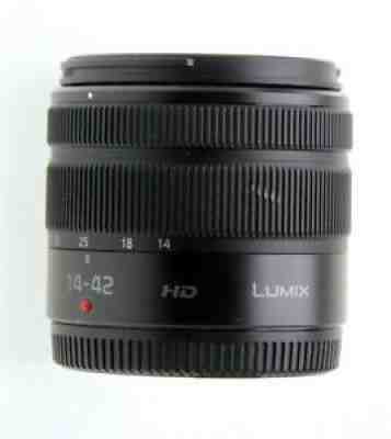 Panasonic Lumix G Vario 14-42mm f/3.5-5.6 Aspherical MEGA O.I.S. Lens