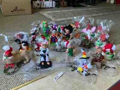 HUGE COLLECTION OF 23 PRISTINE ANNALEE STUFFED DOLLS FIGURES CHRISTMAS HALLOWEEN