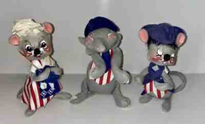 Vintage Patriotic Colonial Mice & Elephant Annalee Mobilitee 6â? Tall 1971 Doll