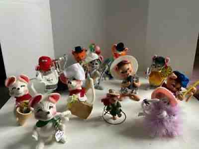 Lot of 12 Vintage and New Annalee 6" mice dolls