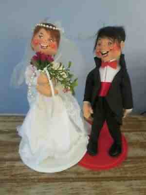 Vintage Pair of 1997 Annalee 10" Bride & Groom Dolls