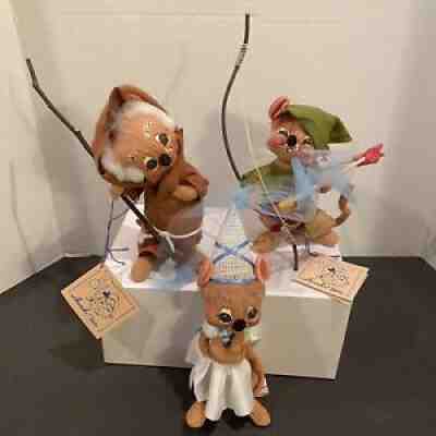 Set of 3 Annalee Dolls 7â? Robin Hood Friar Tuck and Maid Marion Mice 1990 USA NH