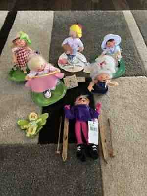 Lot of 7 Annalee Doll Society Dolls With 13 Collector Pins