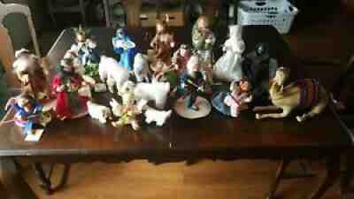 Lot of 22 Annalee Dolls Nativity Drummer Boy Camel Lambs Mary Joseph Wise Men