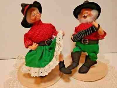 PAIR of Annalee Dolls 10" 1995 MR & MRS NASHVILLE Squeezebox Dancing