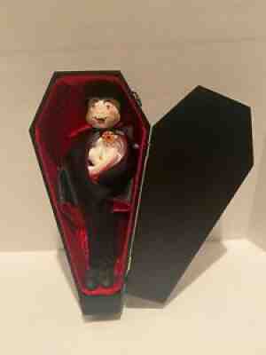 12" Annalee Dracula Vampire Doll In Coffin Mint with price tag 2004