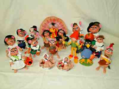 Large lot of 15 Thanksgiving Annalee Dolls from 3" to 11" in Height