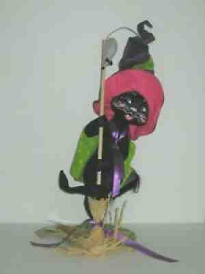 ANNALEE 15" Purrfectly Witchy Halloween Black Cat w Mouse On Broom ~ NWT USA '98