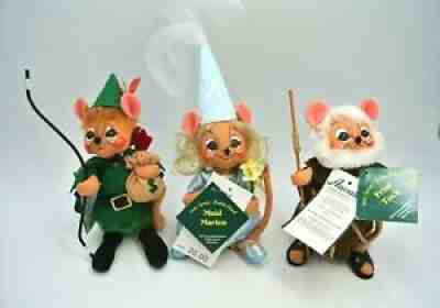 Lot (3) Annalee Storybook Mice 2007 Robin Hood Series Friar Tuck Maid Marion