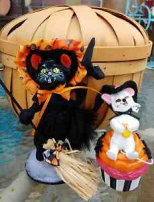 2013 Halloween Annalee White Mouse On Cupcake and 2015 Black Cat W/Hat & Broom