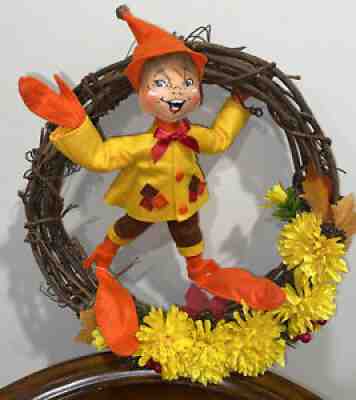 NWT LTD Annalee DOLLS 2018 11 Inch Wicker Wreath Boy #84/250 Signed