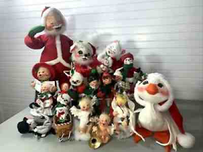 HUGE VINTAGE LOT OF 18 ANNALEE SANTA ELF ANGEL MICE CAT DUCK 1961 - 2008 (4A)