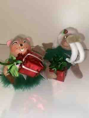 Annalee Gift Giving Walrus And Groundhog Dolls 2010 & 2011