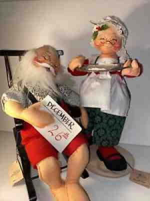 Vintage Annalee Dolls Santa (5514) & Mrs. Claus w/ Tray (5512) Christmas 17"