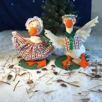 pair of christmas geese 1989 10" 1989 annalee used great condition