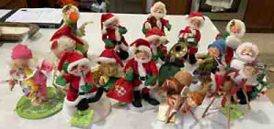 HUGE VINTAGE LOT OF 15 ANNALEE Mrs SANTA ELF Goose Clown CAT Deer 1980s- 1990s