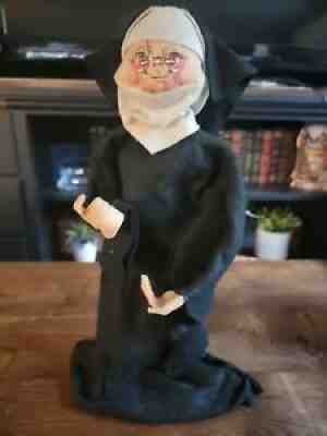 Annalee Mobilitee Doll Nun Black Habit Glasses Vintage Retro Old School
