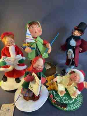 VINTAGE Lot Of 5 ANNALEE Dolls- Elf, Woman, Children And Skating Man 4 ? 11 ?