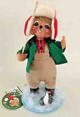 2020 Annalee ~ 6" ~ "Ice fishing Mouse" ~ Limited Edition ~ #850420 ~ NWT