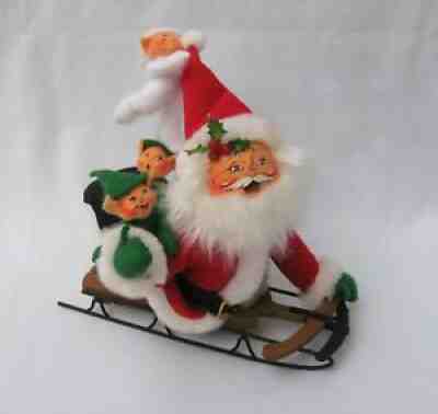2002 Annalee Mobilitee 7â? Playtime Slide Santa on Sled w/ 3 Elves Christmas Doll