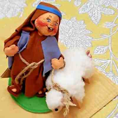 Annalee 7" Shepherd Child with Lamb Christmas Nativity Doll
