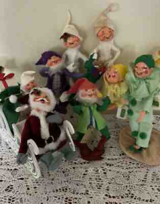 8 Annalee Dolls Santa Elves Christmas Sleigh Lot Display Tags â??88 To â??95 Vintage