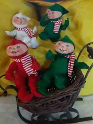4 Annalee Mobilitee Christmas Elf matching scarf Moldy smell good Condition 1961