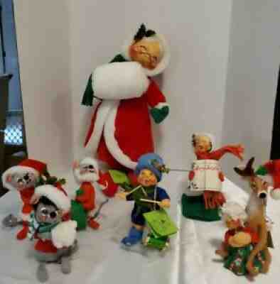 1965-81 Mobiltee ANNALEE Lot of 7 Dolls, drummer boy, caroler tree topper, mice