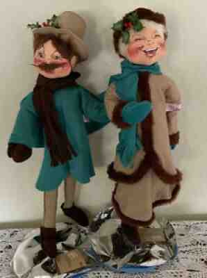 2 Annalee Dolls Ice Skater Pair Man Woman Couple 18â? Turquoise Holiday Set Tags