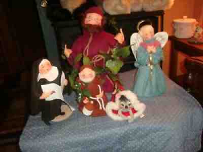 OLDER ANNALEE DOLL LOT LARGE AND SMALL MONK ANGEL NUN SINGING CHRISTMAS MOUSE