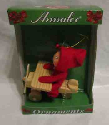 NIP Annalee 3" PJ Kid On Airplane Ornament 700311