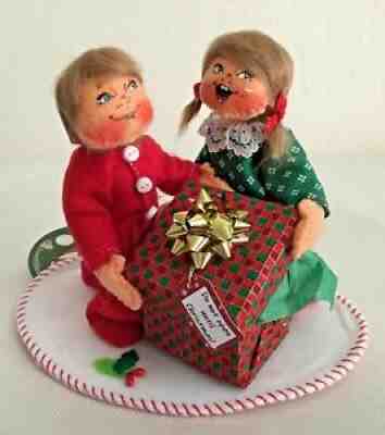 2019 ANNALEE ~"Christmas Surprise 853219 ~7" ~ Special Limited Production~ NWT
