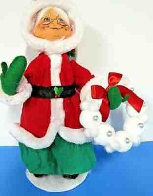 Annalee 13" Mrs. Santa Clause Doll Figurine Carrying Snowball Wreath NEW Tag