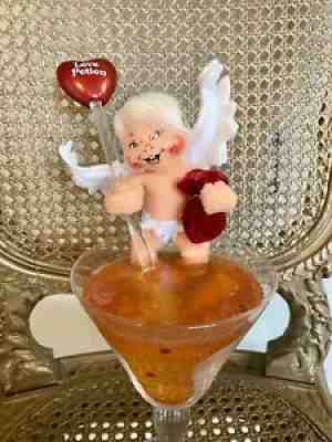 ANNALEE Rare Cupidâ??s Love Potion Valentine ??s Day 2005
