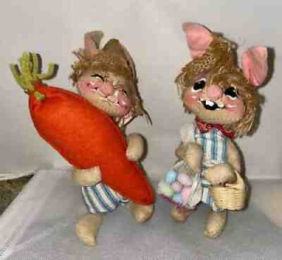 Lot of 2 Vintage 1965 Annalee Mobilitee Bunny Rabbit Farm Dolls Carrot & Easter