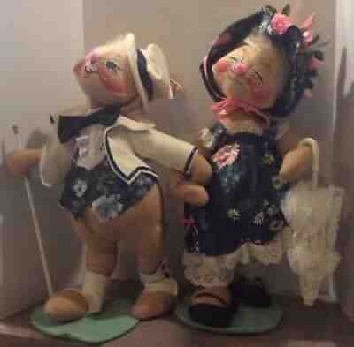 1992 Annalee Mr. & Mrs. Spring / Easter Bunny Rabbit Pair - 20" Tall