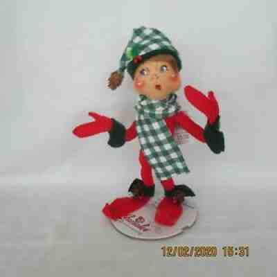 Annalee 2018 9 Northwoods Elf - Red---New with Tags and Bag