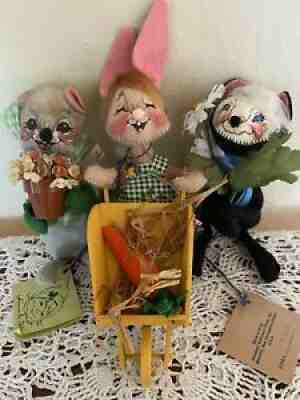 3 Annalee Dolls Lot Gardening Friends Flowers Carrots Bunny Skunk Mouse Tags