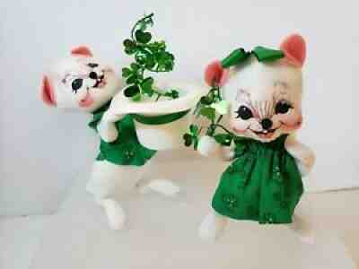 Pair Annalee Dolls Mobilitee White Mouse 5-6" St Patrickâ??s Day Irish Shamrocks