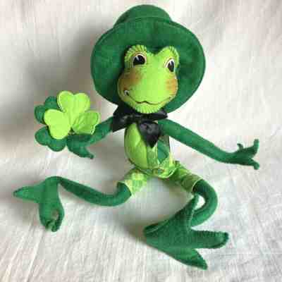 ANNALEE 14 In Irish Frog Green Hat Shamrocks St Saint Patricks Day Decor NWT