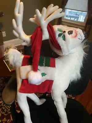 Large Vintage Annalee Winterberry White Reindeer, 2005, 32â?
