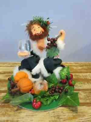 Vintage 1996 Annalee Dickens Series 10" Ghost of Christmas Present
