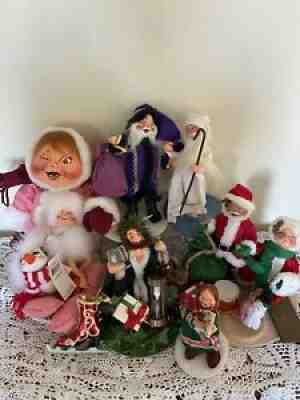 9 Annalee Dolls Lot Holiday Display Purple Santa Christmas Present Mrs Claus