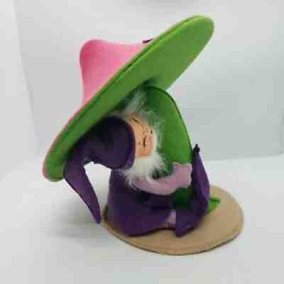 ANNALEE 7" GNOME WITH MUSHROOM ***MINT***